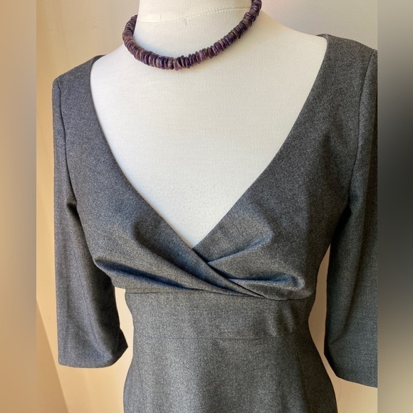 Gorgeous Italian designed dress by Stefanel - Picture 2 of 9